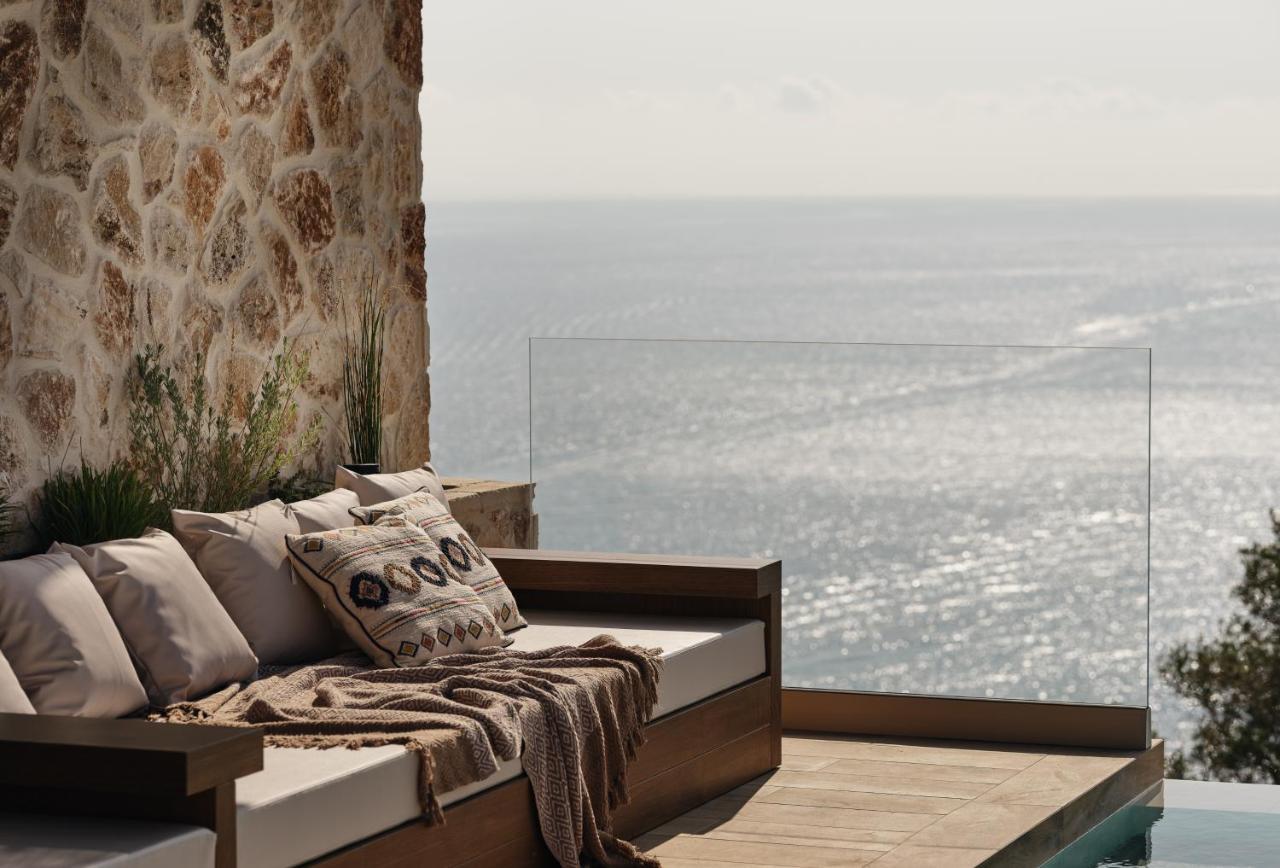 White Springs Retreat Vila Orthoniai Exterior foto