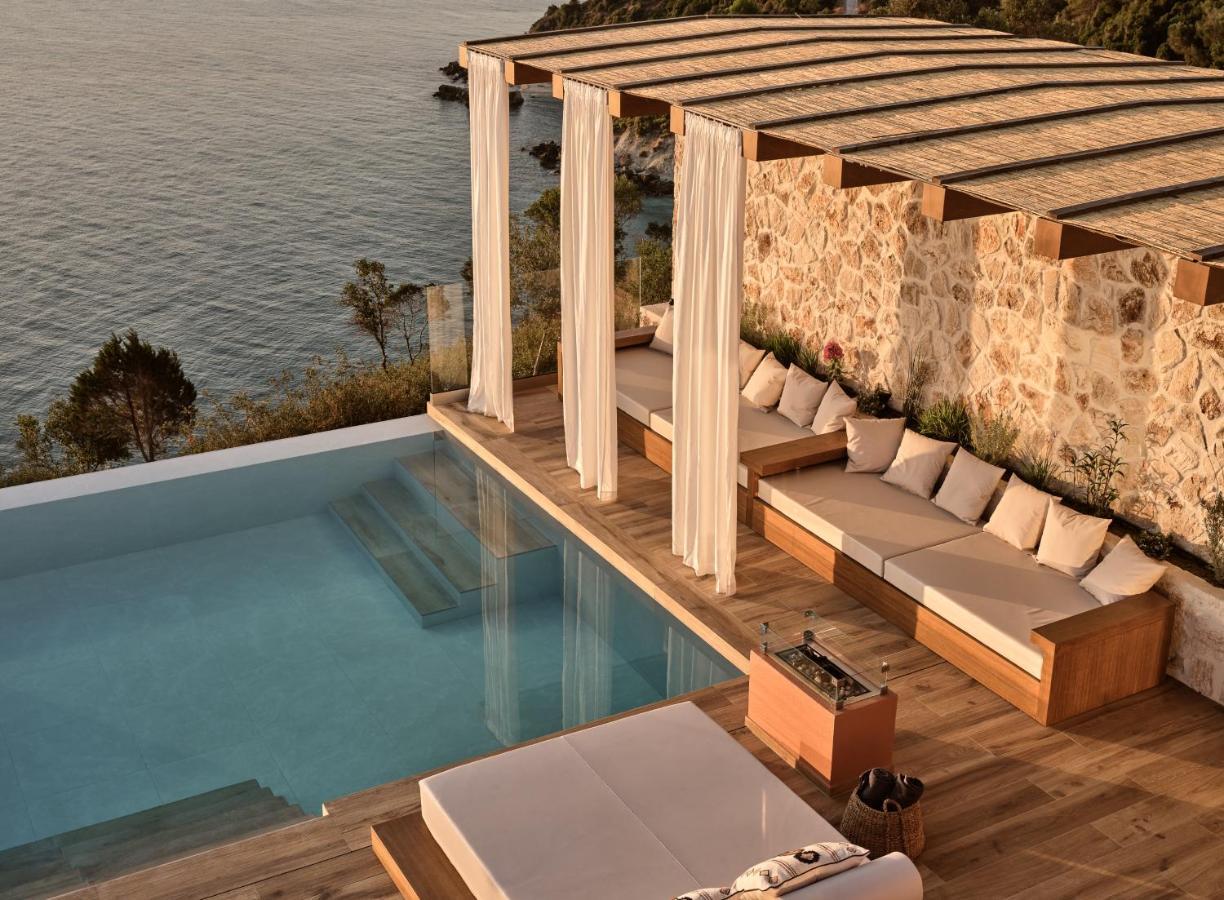 White Springs Retreat Vila Orthoniai Exterior foto