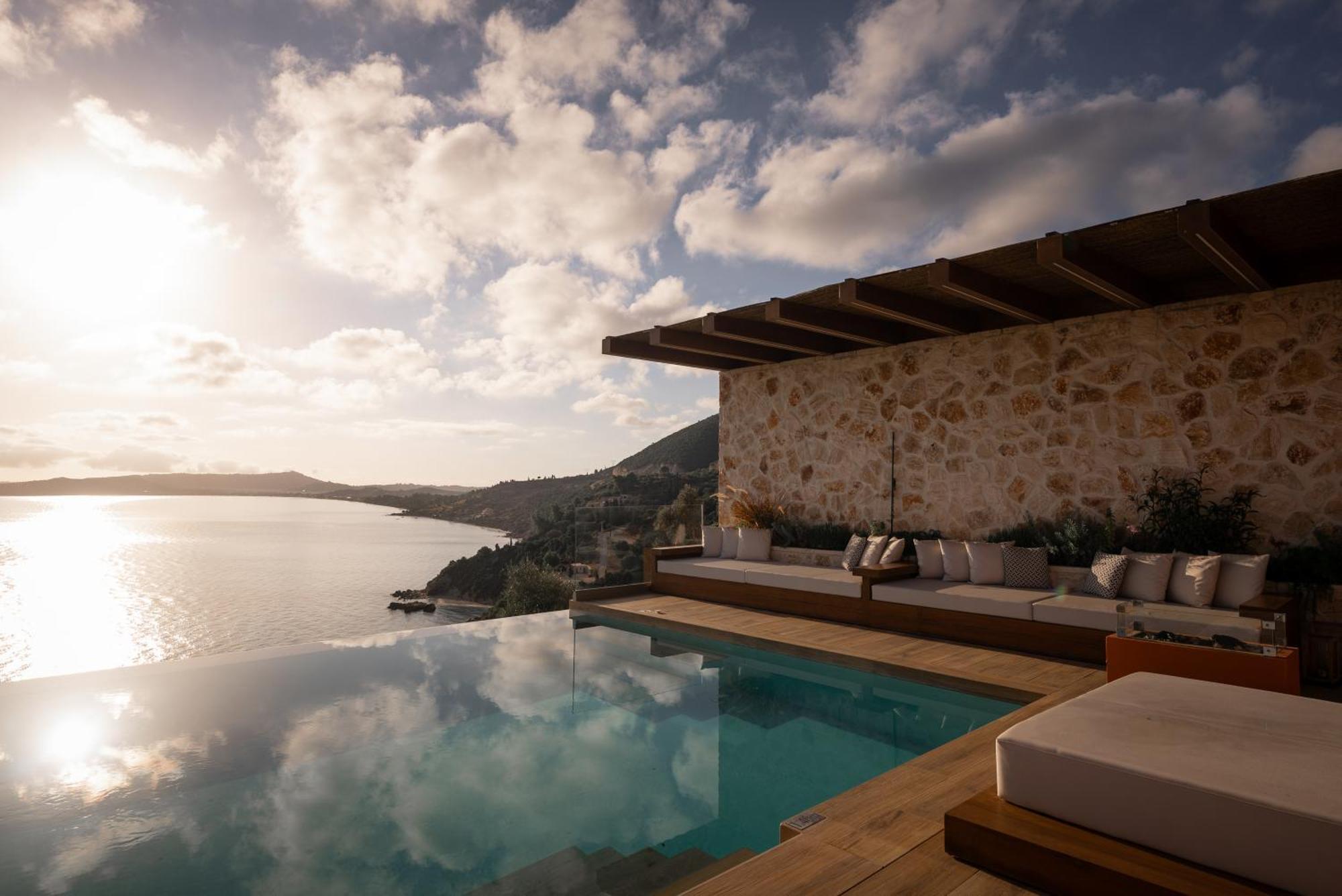 White Springs Retreat Vila Orthoniai Exterior foto