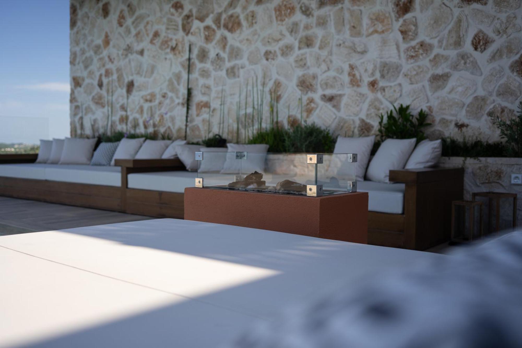 White Springs Retreat Vila Orthoniai Exterior foto